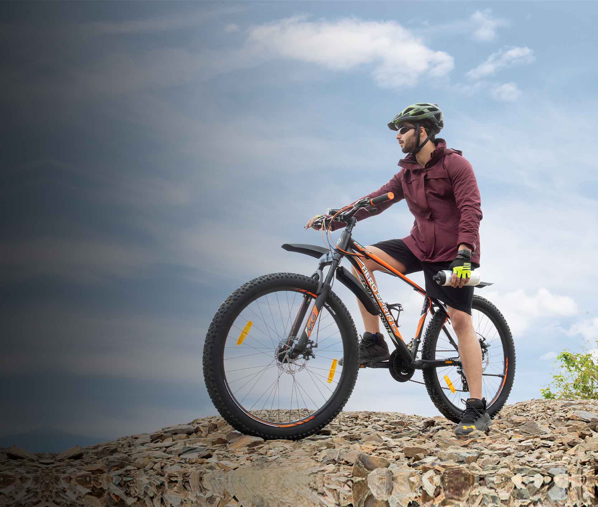 Accessories category